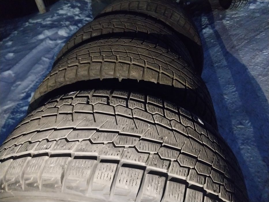 4 шины Yokohama 285 50 R20.