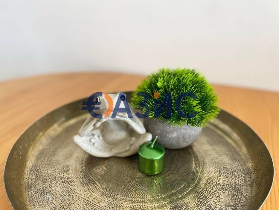 Продава се Двустаен апартамент в к.к. Слънчев бряг - 56 кв.м за 621 €/кв.м - Снимка #12