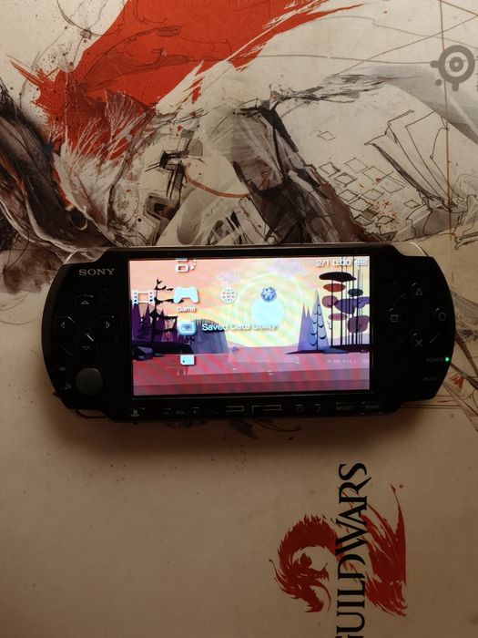 PSP 3004 modat, stare bună