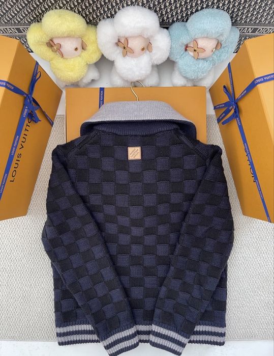 Hanorac Louis Vuitton colectie noua