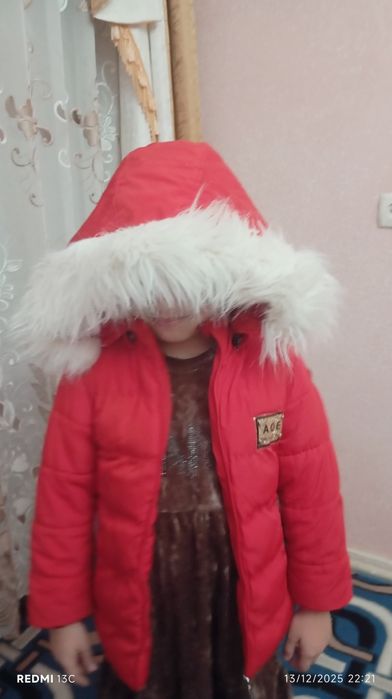 Qizaloqlar Kurtka sotiladi