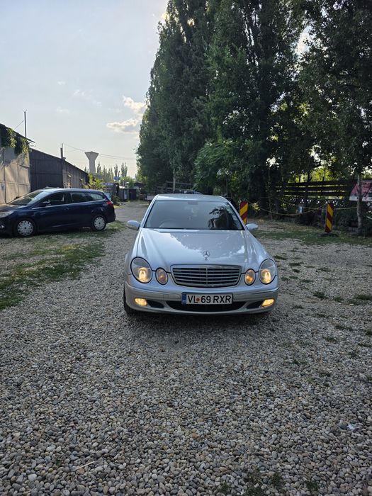 MERCEDES-BENZ E-Class 2004 — imagine 4