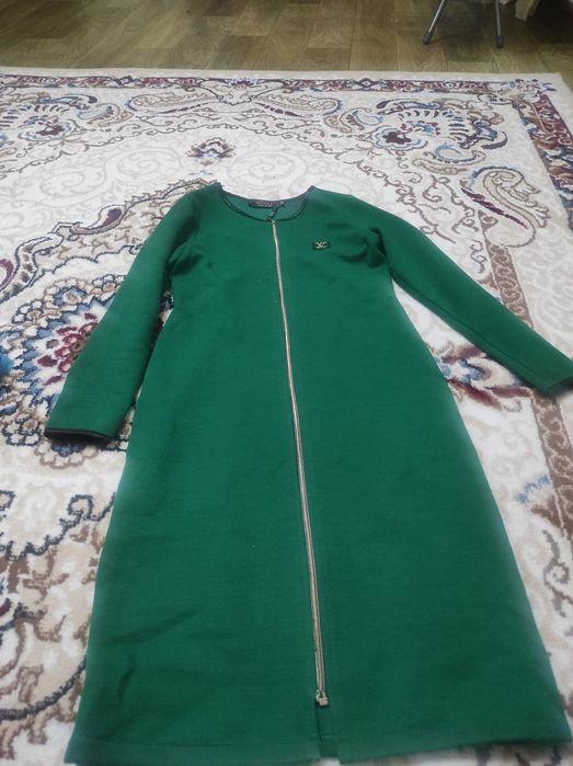 Көйлектер сатылады.