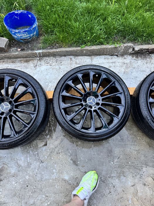 Vand Jante Mercedes R19