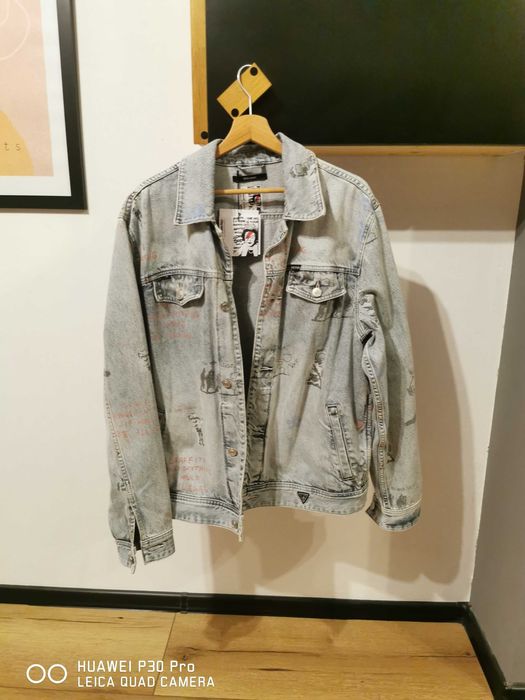 Мъжко Дънково яке Guess ново