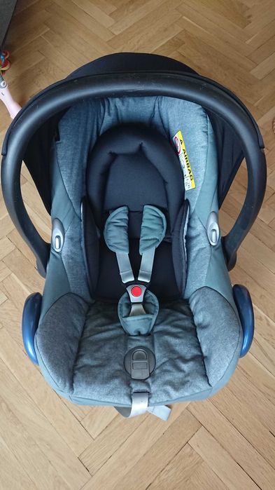 Детско бебешко столче Maxi Cosi Cabrio Fix 0-13кг