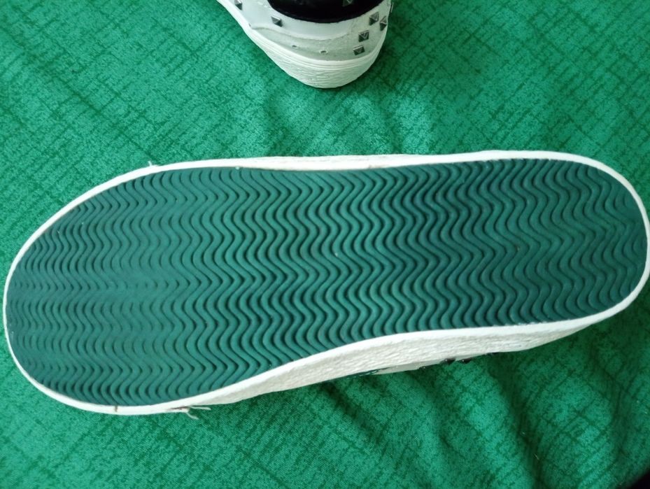 Teniși băieți mărime 36