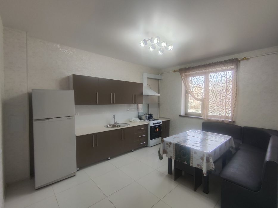 Сдаётся 3-х комнатная квартира в новом доме на Фрунзенском