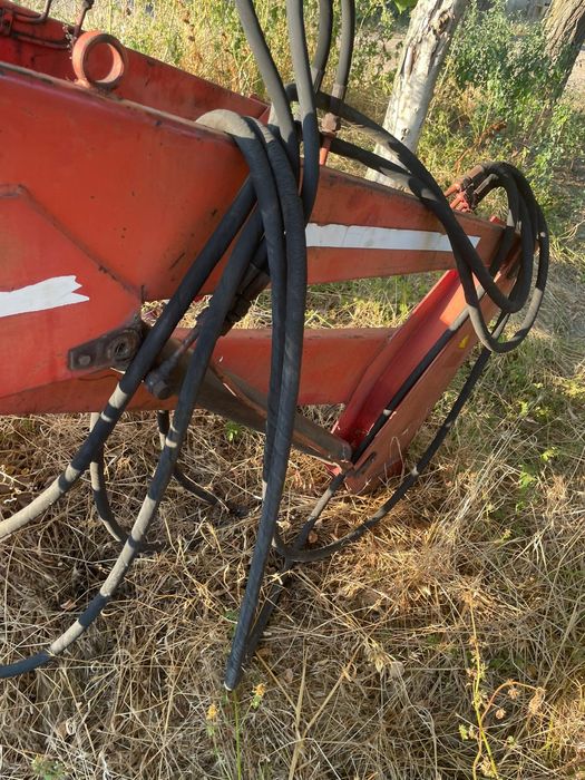 Vând încărcător pentru 650