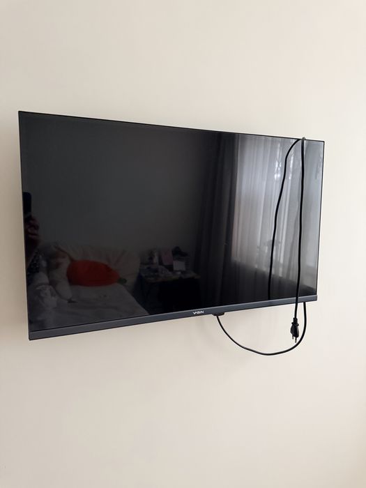 Телевизор YASIN LED 32. 81 диагональ