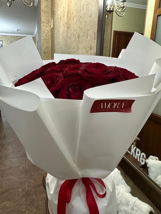 цветы,красные 17 шт