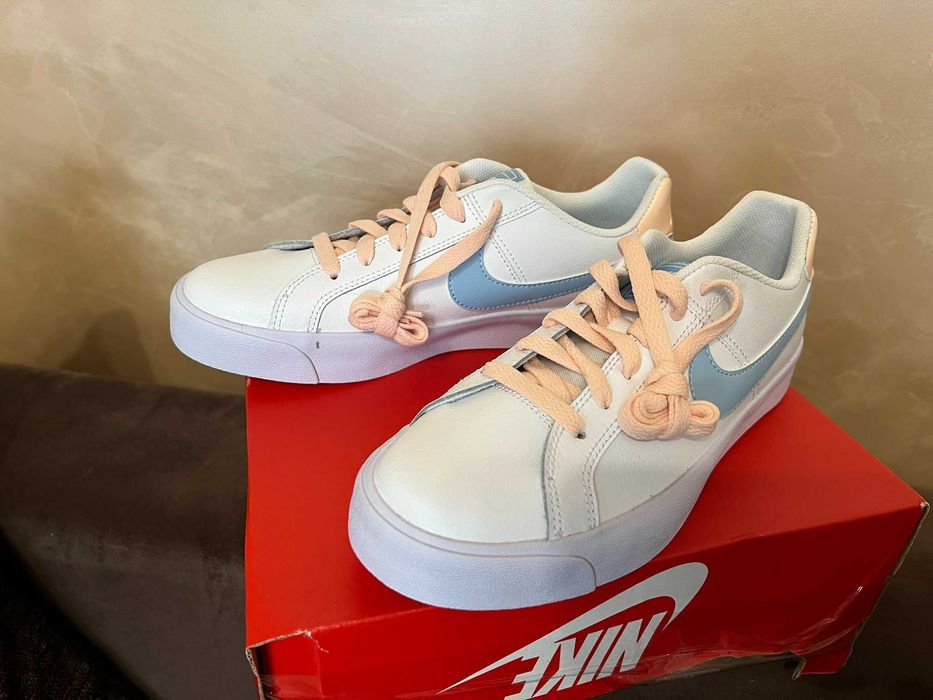 Маратонки  Nike