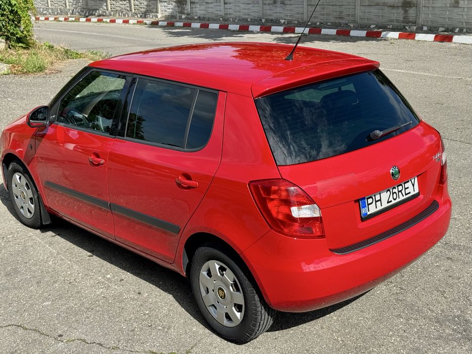 SKODA Fabia 2010 — imagine 3