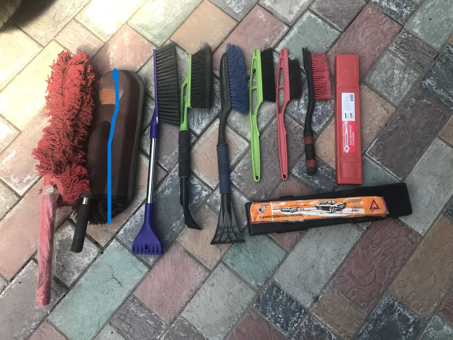 Дорожный знак, щетки