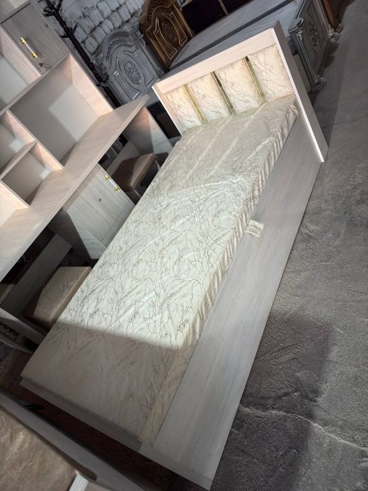 Крават 1 кишилик Сундук механизм цехдан