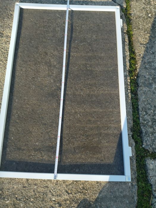 Vând plase insecte complete cu rame pt. geamuri termopan exterioar
