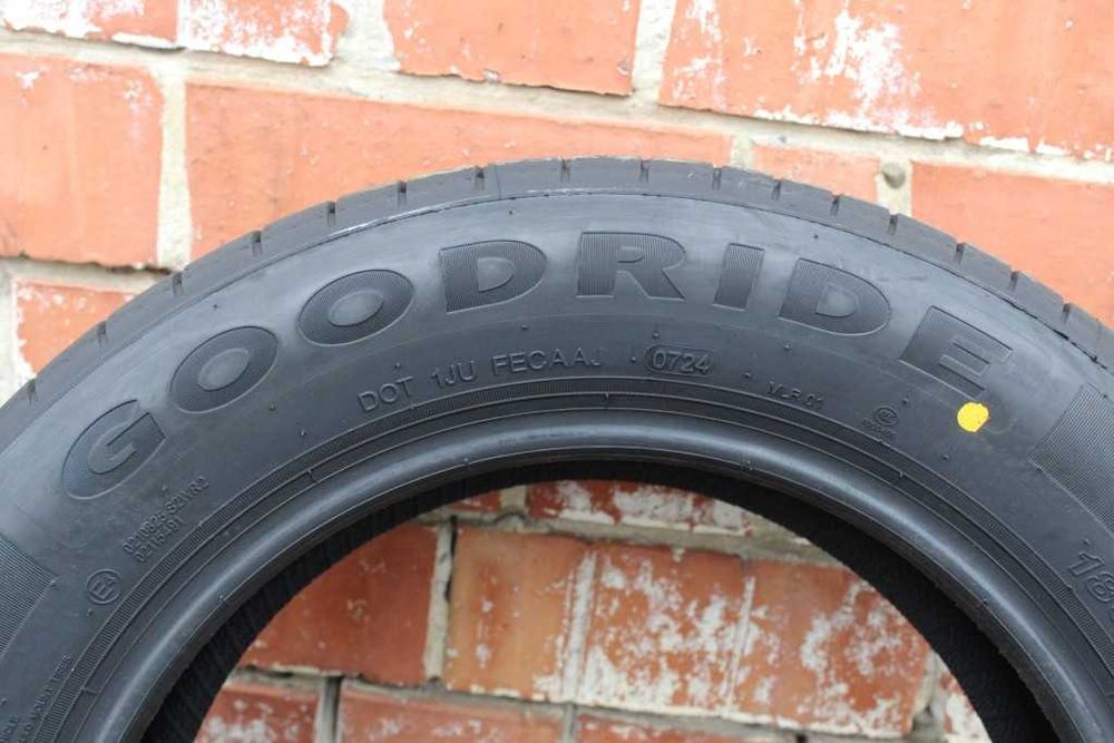 Anvelope vara noi 185/60R14 82H, Goodride