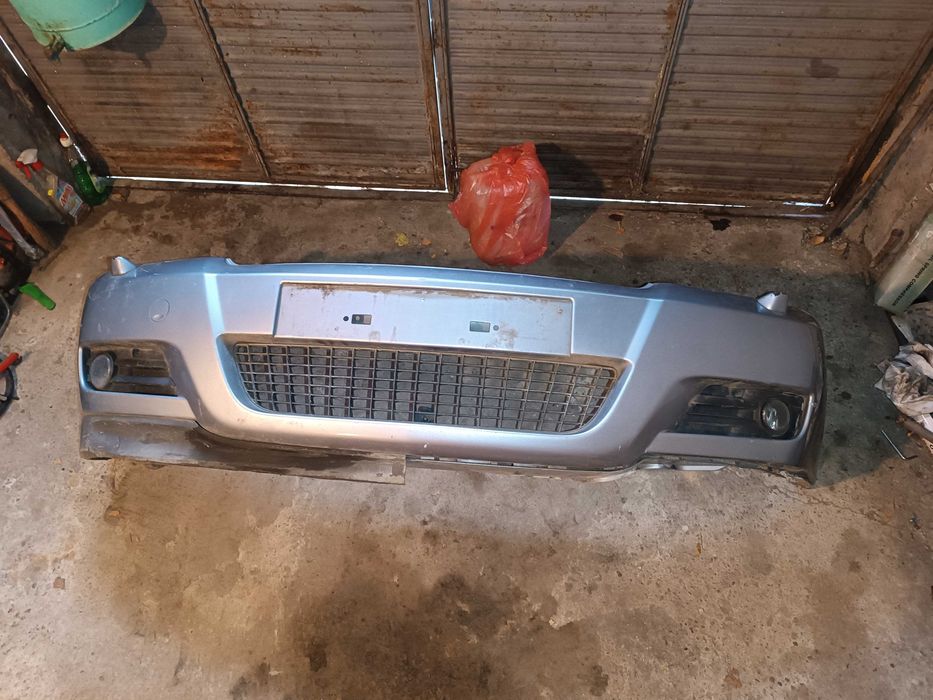 Предна броня Опел Сигнум