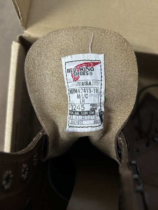 Ред Винг Летний Новый