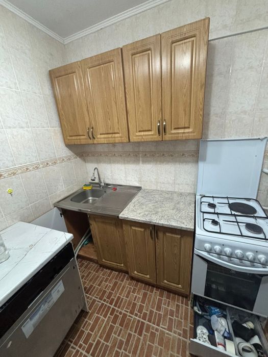 Кухонный гарнитур шкаф