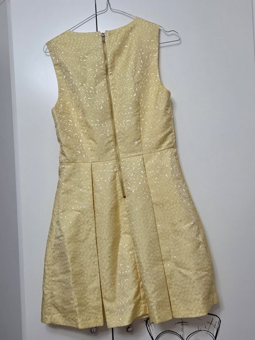 Официална рокля размер ХС-С 39 евро и други рокли