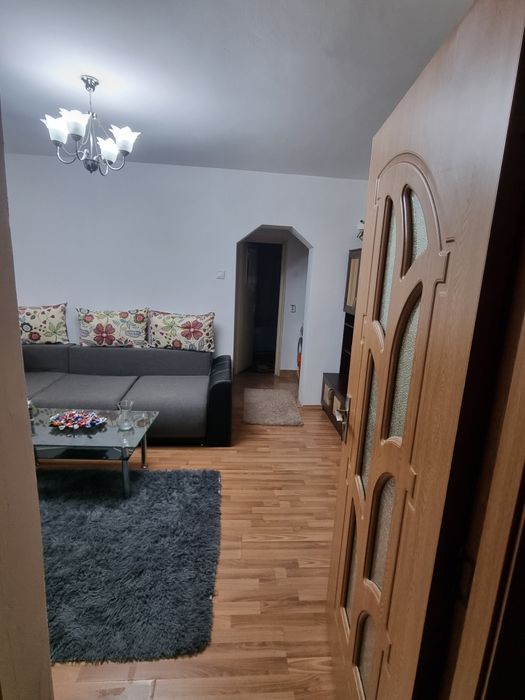 Vând apartament 2 camere