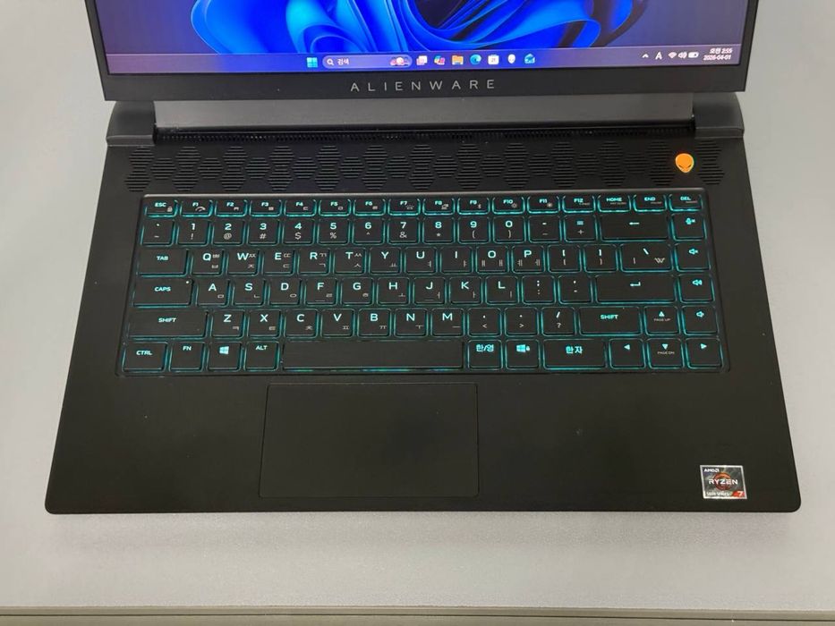 Alienware m15  Edition R5 Gaming