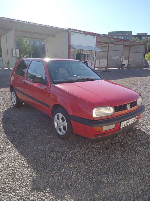 Volkswagen Golf продается