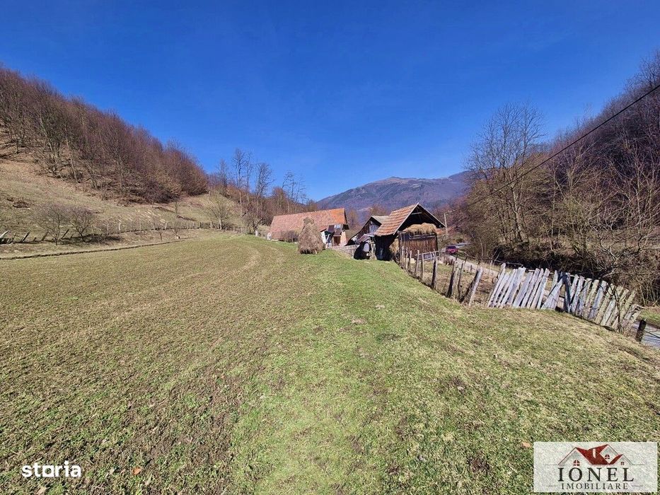 Vanzare casa in Metes