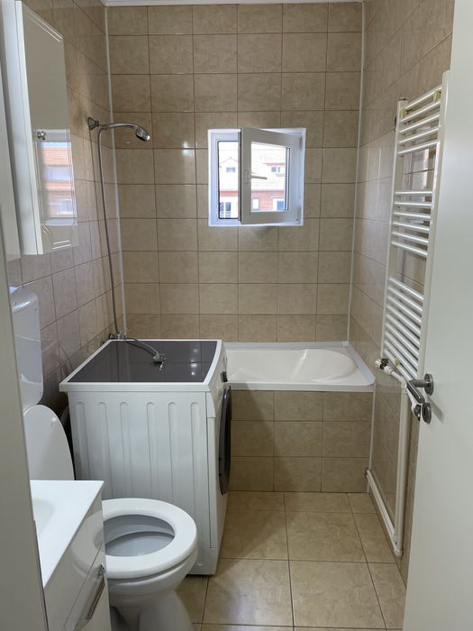 Inchiriez apartament 3 camere Terezian