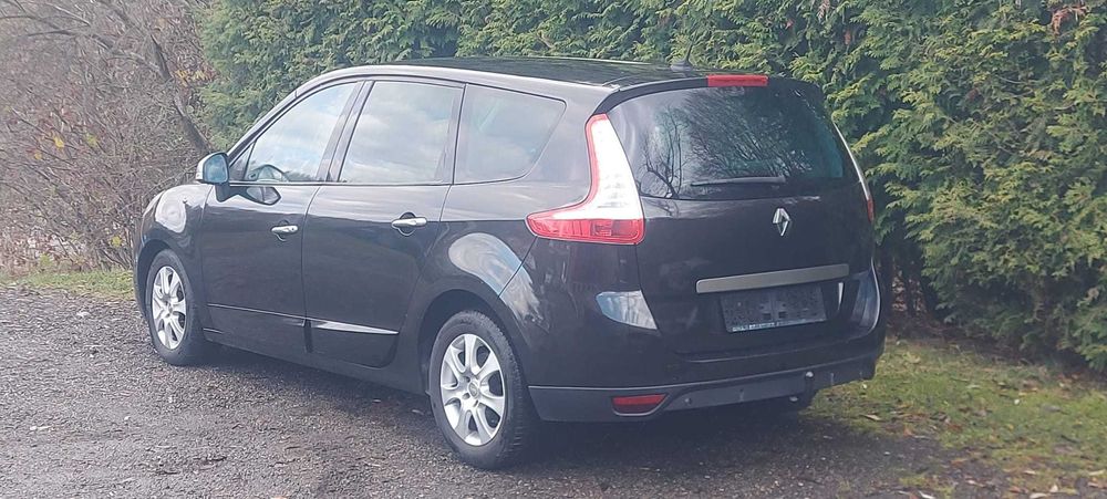 vand Renault Grand Scenic Tom-Tom ,2010,1.5 dci.