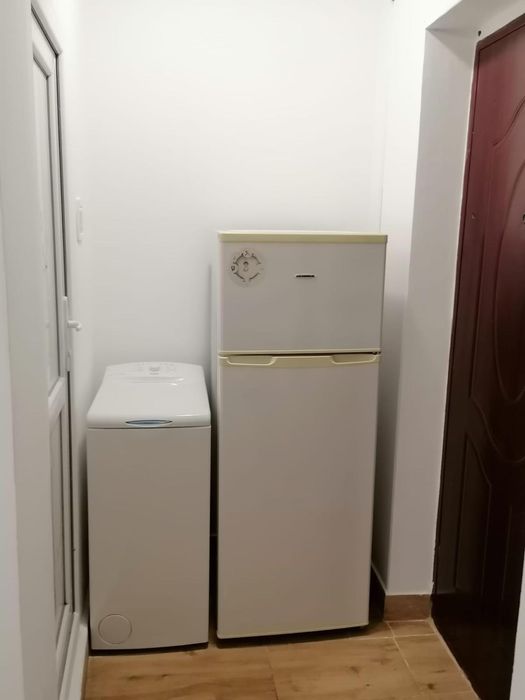 Garsonieră de vânzare