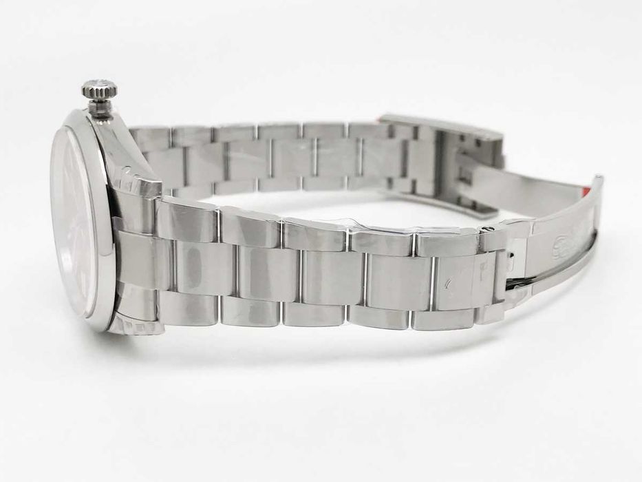 Rolex Oyster Perpetual 124300 41mm Червен циферблат – реални снимки – Sofia