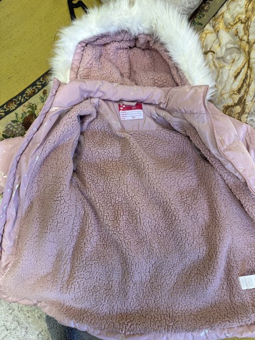 Зимняя куртка для девочки.