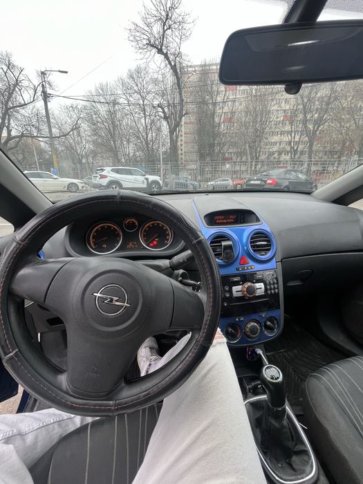 Vand Opel Corsa D (2008) 1.2 benzina.