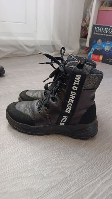 Ботинки демисезонные 33 р