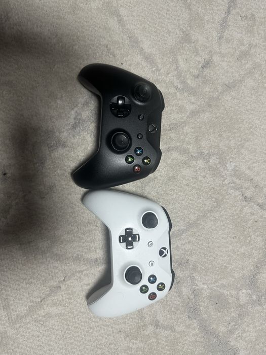 2 штук Геймпал, джостик xbox.