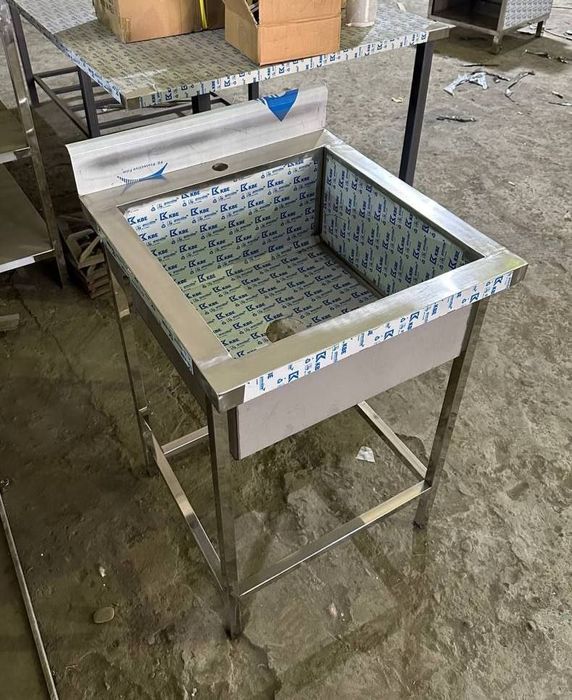 нержавеющей столы, мойки, стеллажи