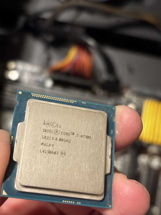 PC Gaming i7 4790k / GTX 1060 / 16 GB RAM / SSD / HDD