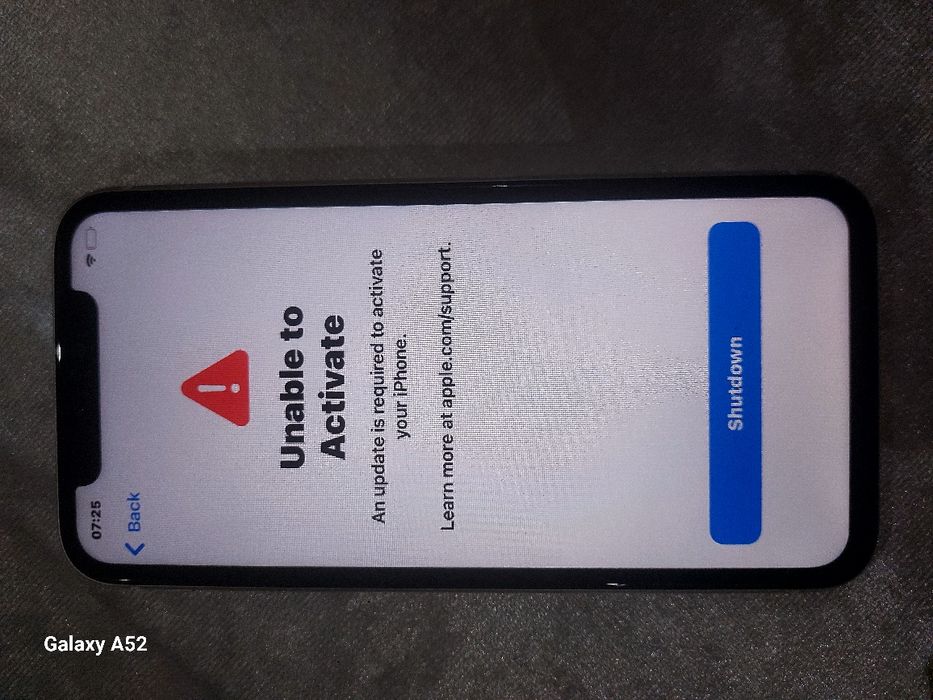 Iphone 11 64gb sotiladi