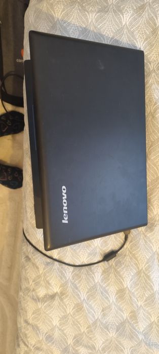 Lenovo g500 ,8 GB DDR3, 256 ssd, AMD ryzen