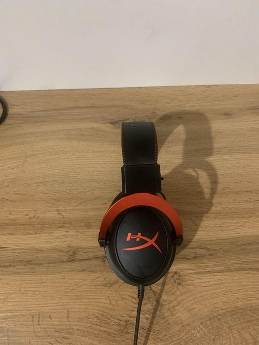 Продаю hyper x cloud 2