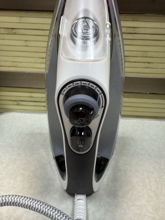 Парна ютия Braun TexStyle 7 Pro