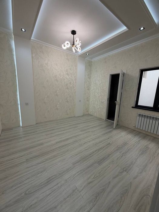 Продаётся Евродом,Янгихаёт,Чорток 4х ком.1.7 соток (95000&)