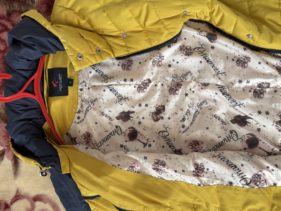 Продается ветровка