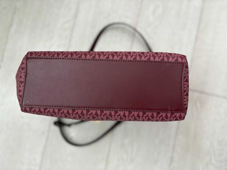 Дамска чанта Michael Kors