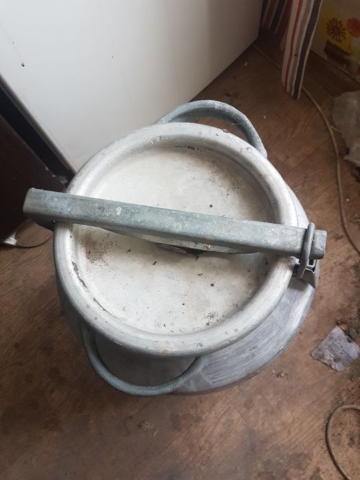 Продам ! Алюминевые 2 фляги .