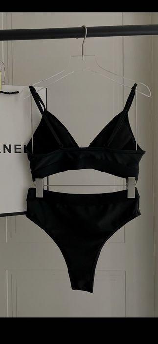 Costum de baie Balenciaga, model 2026, preț fix