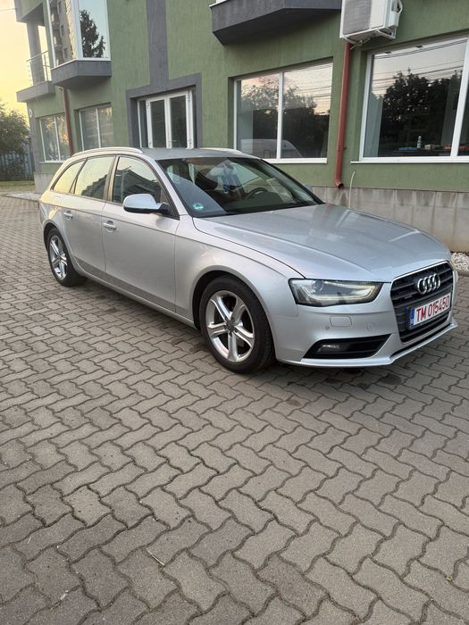 Audi A4 Avant QUATTRO 2014