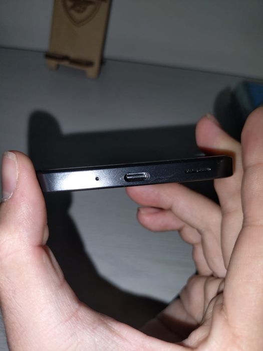 Самсунг а17 в черном цвете